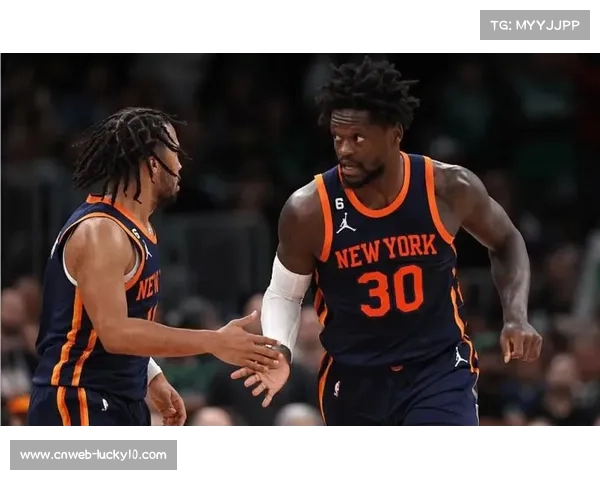 兰德尔砍28分布伦森关键时刻发力 尼克斯124比119力克对手迎胜利 兰德尔砍28分布伦森关键时刻发力 尼克斯124比119力克对手迎胜利