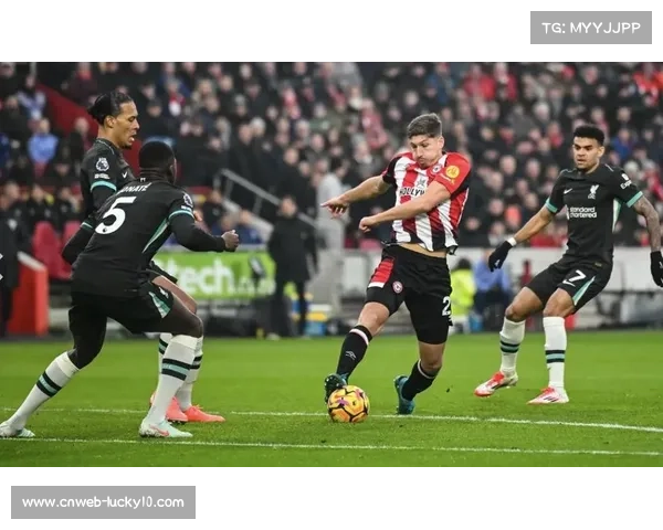 红军全场零射正创16年最差，斯洛特换人调整受局限